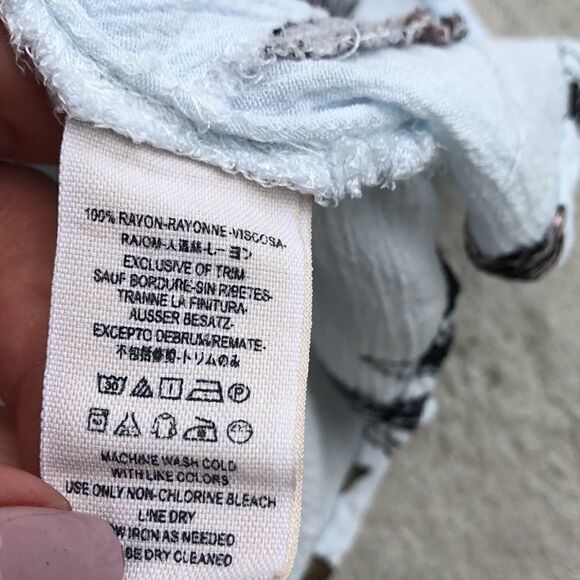 Free People - Picture 6 of 6